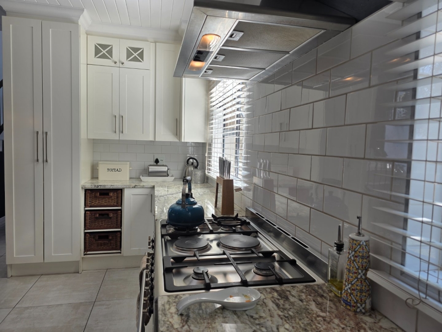 3 Bedroom Property for Sale in Melodie North West